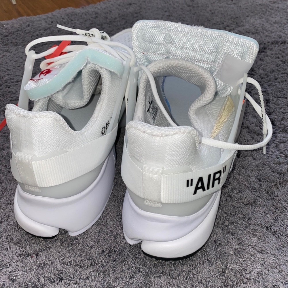 Nike Off-White Presto Sneakers - Picture 4 of 14